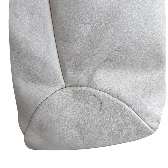 Coach Soho 2011 In Oyster with metallic leather trim - Picture 6 of 9